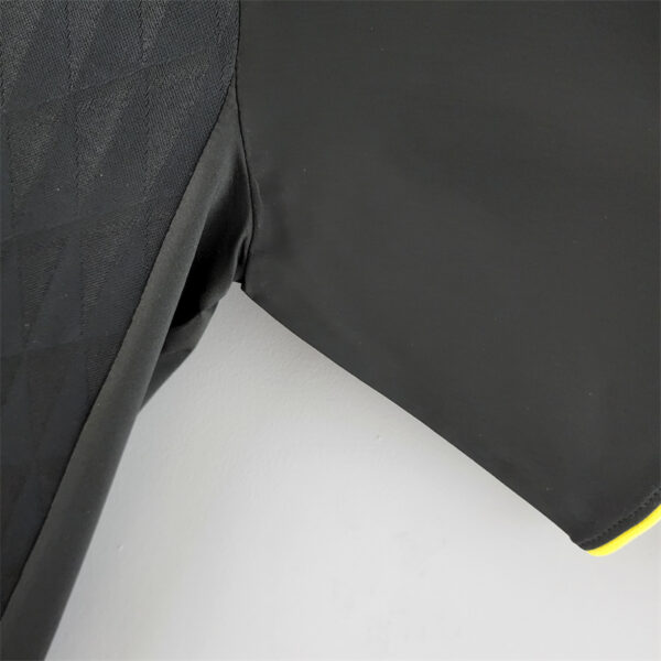 Liverpool 2010/11 Third Away Retro Jersey - Image 8