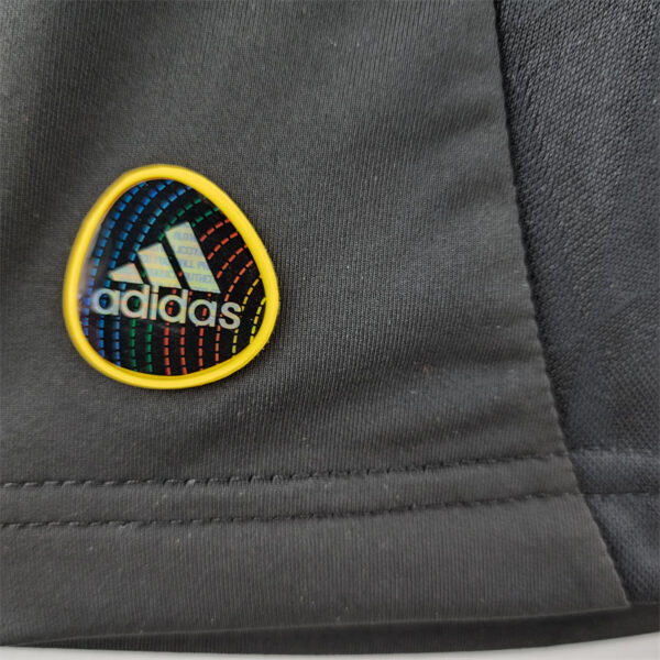 Liverpool 2010/11 Third Away Retro Jersey - Image 10