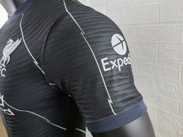 Liverpool 2021/22 Pre-Match Player Version Jersey - Image 4