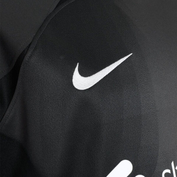 Liverpool 2022/23 Away Goalkeeper Jersey - Image 6