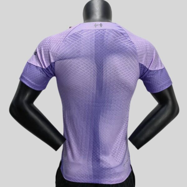 Liverpool 2022/23 Goalkeeper Player Version Jersey - Image 5