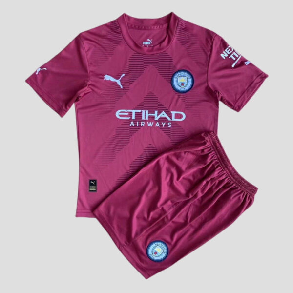 Manchester City 2022/23 Goalkeeper Kids Jersey And Shorts Kit - Image 3