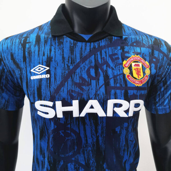 Manchester United 1992/93 Away Retro Jersey - Image 14