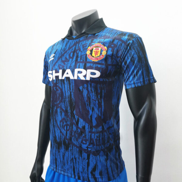Manchester United 1992/93 Away Retro Jersey - Image 15