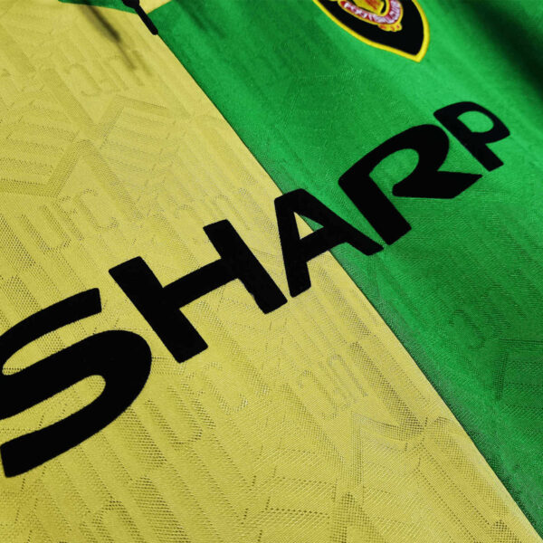 Manchester United 1992/94 Third Long Sleeves Retro Jersey - Image 15