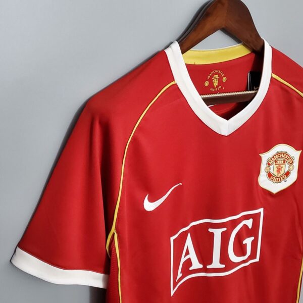 Manchester United 2006/2007 Home Retro Jersey - Image 2