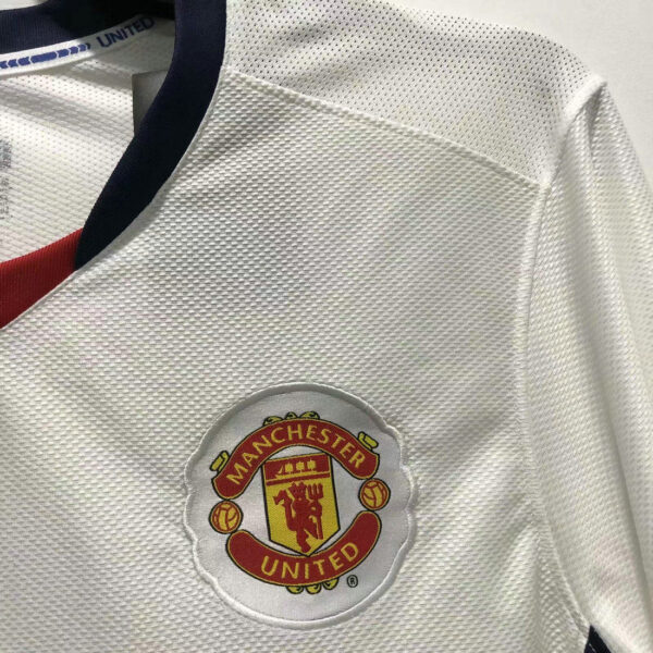 Manchester United 2008/2009 Away Long Sleeves Retro Jersey - Image 3