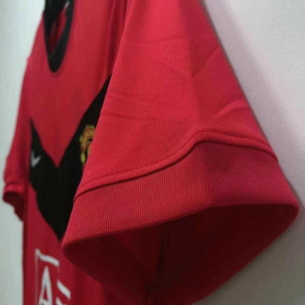 Manchester United 2009/2010 Home Retro Jersey - Image 6