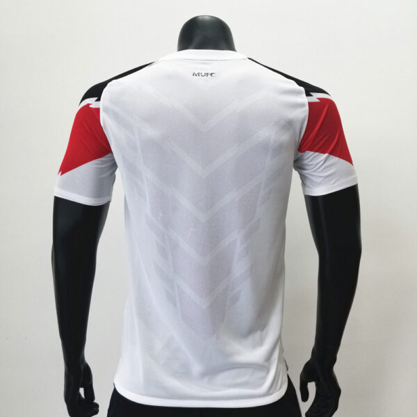 Manchester United 2010/2011 Away Retro Jersey - Image 4