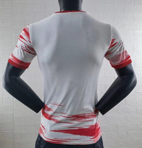 RB Leipzig 2021/22 Home Player Version Jersey - Image 4