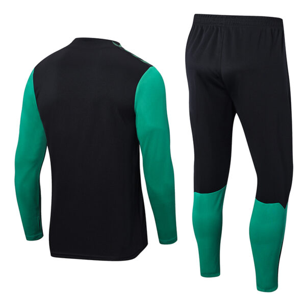 Real Betis 2022-23 Training Uniform Black - Image 2