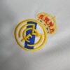 Real Madrid 2000/01 Home Retro Jersey - Image 7