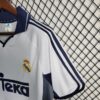 Real Madrid 2000/01 Home Retro Jersey - Image 8