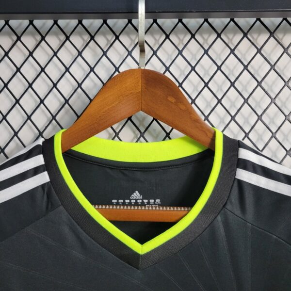 Real Madrid 2010/11 Away Long Sleeves Retro Jersey - Image 8