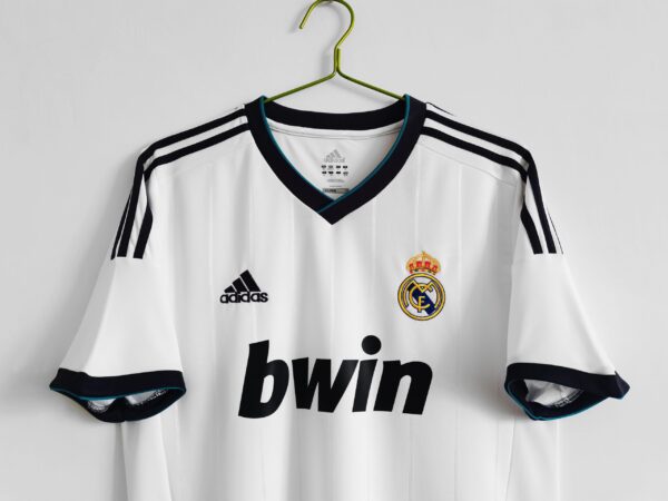 Real Madrid 2012/13 Home Retro Jersey - Image 2
