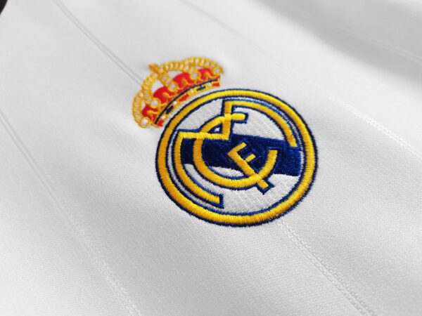 Real Madrid 2012/13 Home Retro Jersey - Image 5