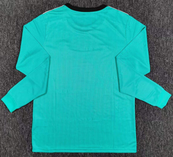 Real Madrid 2021/22 Third Long Sleeve Jersey - Image 2