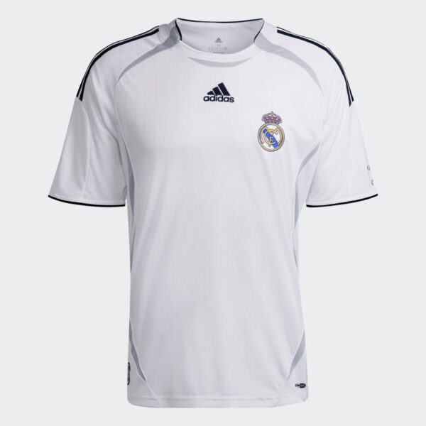 Real Madrid 2021/22  Training Jersey