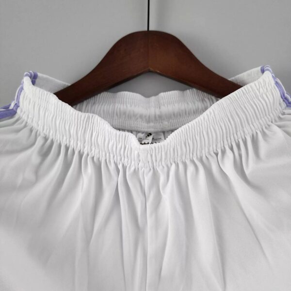 Real Madrid 2022/23 Home Shorts - Image 4