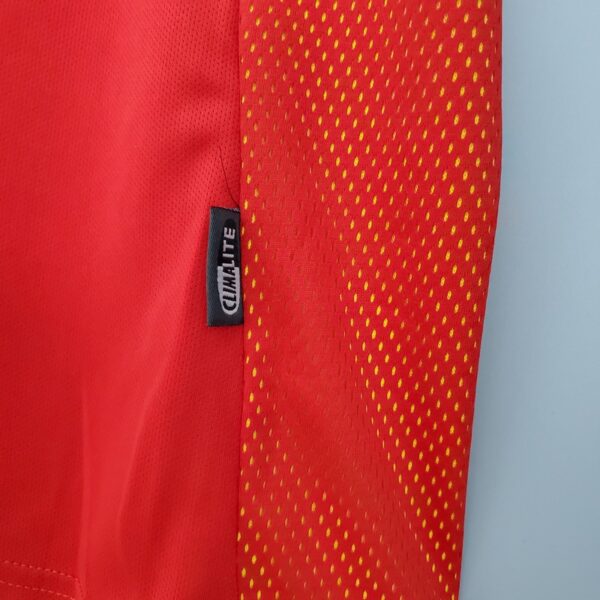 Spain 2002 Home Retro Jersey - Image 8