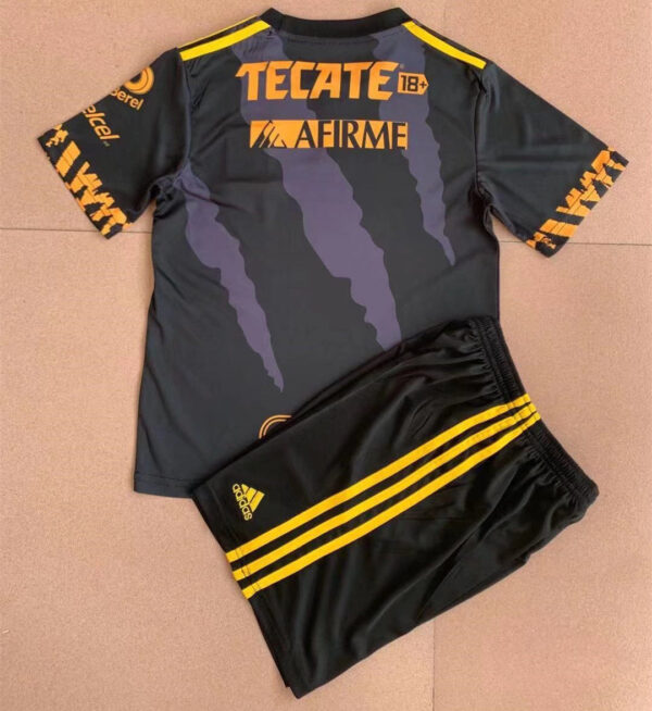 Tigres UANL 2021/22 Third Adult Jersey And Shorts Kit - Image 4
