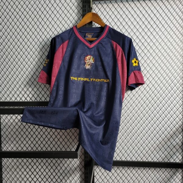 West Ham United 2010 Home Retro Jersey - Image 8