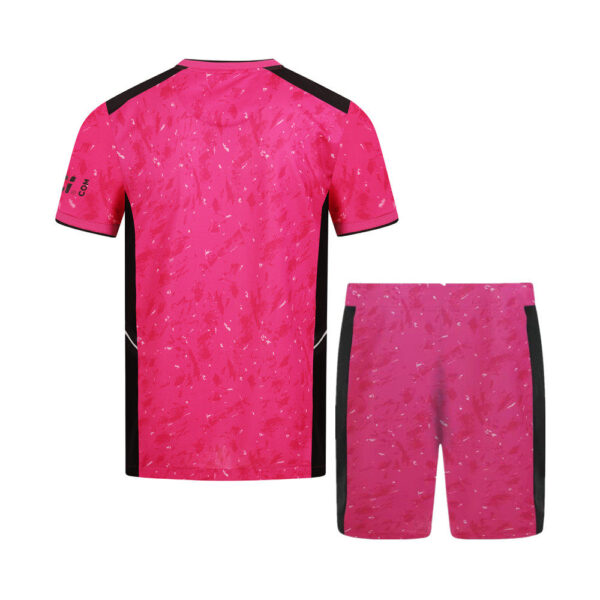 Wolves 2021/22 Away Goalkeeper Kids Jersey And Shorts Kit - Image 2