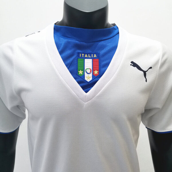 Italy 2006 Away Retro Jersey - Image 3