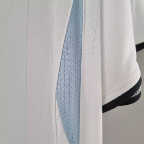 Real Madrid 2022/23 Teamgeist Training Jersey - Image 4